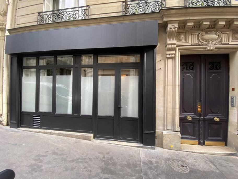 パリCharming Flat In Montmartre - Imhostアパートメント エクステリア 写真