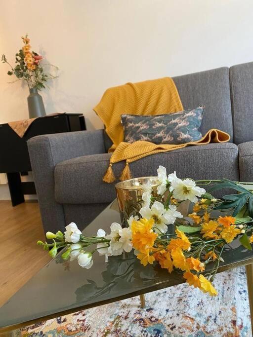 パリCharming Flat In Montmartre - Imhostアパートメント エクステリア 写真